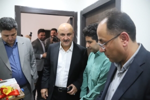 تصویر افتتاح  پروژه‌های نهضت ملی مسکن و واگذاری زمین به مشمولان قانون جوانی جمعیت در  البرز
