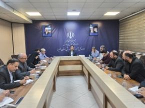 تصویر انتقال سیاست‌های وزارتی به کف مدارس البرز در اولویت کاری قرار گیرد