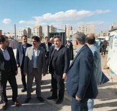 تصویر اهدای ۱۱۷۰ فقره سند مالکیت به مردم اشتهارد