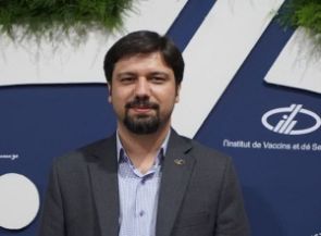 تصویر برای اولین‌بار در کشور؛ واکسن آنفلوانزای فوق‌حاد پرندگان در موسسه رازی تولید می‌شود