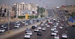 تصویر تردد بیش از ۱۹ میلیون خودرو از محورهای مواصلاتی استان البرز در مرداد ماه امسال