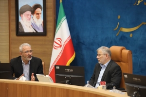 تصویر شهرداری‌ها در خط مقدم خدمت‌رسانی به مردم قرار دارند