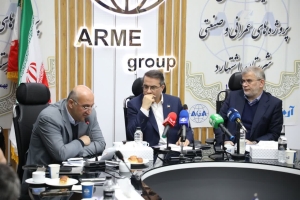 تصویر شهرک های صنعتی اشتهارد نیاز فوری به ۱۰ هزار نیروی کار دارند