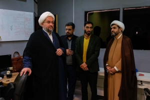 تصویر مرکز رسانه صدر؛ بستری برای تولید و توزیع محتوای رسانه‌ای جبهه انقلاب است