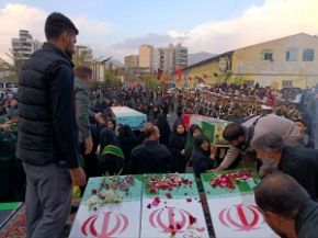 تصویر ورود پیکر ۱۰ شهید گمنام به البرز