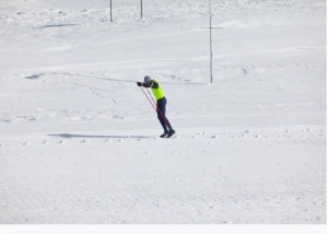 تصویر بارش برف رقابت های انتخابی اسکی ۲۰۲۲ به میزبانی البرز را لغو کرد