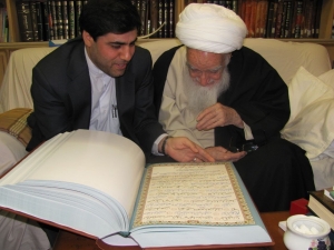 هنرمند البرزی رکورد ۴۰ بار کتابت قرآن کریم را به خود اختصاص داد