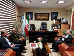 تصویر با تقویت تولید داخل هیچ نیازی به واردات محصولات اساسی نخواهیم داشت
