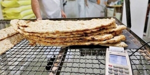 تصویر افزایش گرایش مردم به نان با گرانی دیگر مواد غذایی