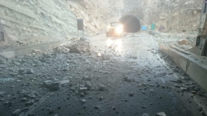 تصویر حادثه در تونل آزاد راه تهران- شمال ۱۲ مصدوم بر جای گذاشت