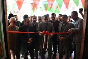 تصویر افتتاح 65 پروژه در نظرآباد همزمان با اولین روز از دهه مبارک فجر