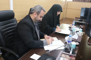 تصویر تفاهم نامه همکاری بین کمیته امداد امام خمینی (ره) البرز و اداره کل بهزیستی  استان
