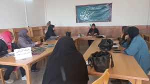 تصویر کارگاه آموزش تزیین شال و روسری در کتابخانه روستایی هیو