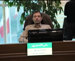 تصویر راه اندازی قطار شهری بدون نیروی متخصص و راهبر امری محال است