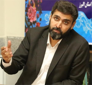 تصویر تشکیل بانک اطلاعاتی انجمن های ادبی استان برای بهره مندی از حمایت های دولت، ضروری است
