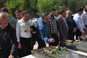 تصویر دیدار صمیمی فرماندهان بسیج شهرداری کرج با رئیس سازمان بسیج شهرداری تهران