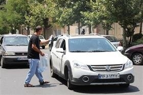 توزیع ۵ هزار کیسه پارچه‌ای میان عزاداران حسینی