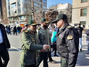 تصویر حضور انقلابی مردم و مسئولان انتظامی و استانی البرز در راهپیمایی ۲۲ بهمن