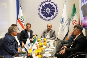 تصویر ایران ظرفیتهای بینظیری برای جذب سرمایهگذاری و توسعه صادرات دارد