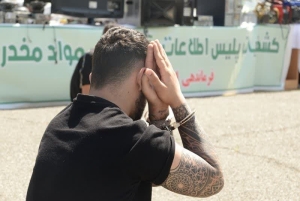 دستگیری اراذل و اوباش با کارت های سوخت سرقتی در کرج