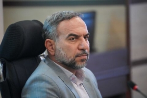 تصویر ضرورت حرکت از سردرگمی بصری به سوی هماهنگی معماری