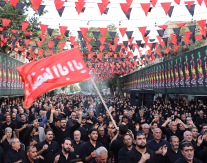 تصویر ماهدشت در سوگ علمدار کربلا؛ اجتماع بزرگ یوم العباس برگزارشد