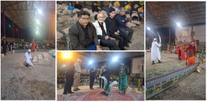 تصویر تجلیل مدیرکل فرهنگ ارشاد اسلامی البرز و داود فتحعلی‌بیگی از هنرمندان تعزیه در کردان