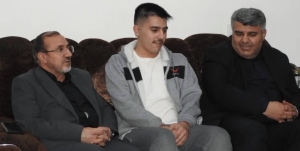 تصویر حمایت از نخبگان از اولویت‌های توسعه فرهنگی و علمی منطقه غرب البرز است