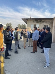 تصویر آزادسازی مسیر احداث زیرگذر شیخ آباد با حمایت دستگاه قضا