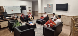 تصویر بازدید معاون امداد و نجات و سرپرست اداره حراست از پایگاه‌های جمعیت هلال احمر استان البرز