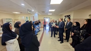 تصویر ادامه برنامه‌های حضور قائم‌مقام کمیته امداد کشور در البرز با محوریت تکریم سالمندان