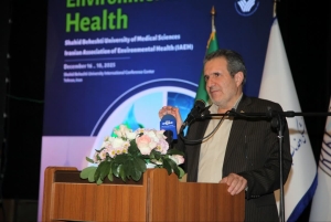 تصویر ضرورت بازتعریف جایگاه علم و دانش در فرآیند تصمیم‌سازی کشور