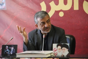 تصویر خون حاج قاسم سلیمانی جبهه مقاومت را زنده‌تر و استوارتر کرد