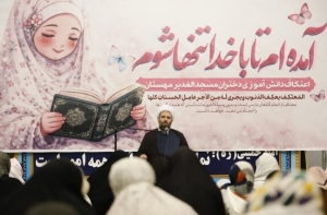 تصویر اعتکاف فرصتی برای خلوت آگاهانه با خدا و تقویت معنویت اجتماعی است