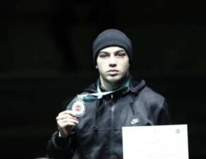 تصویر دانش آموز البرزی به تیم ملی بوکس دعوت شد