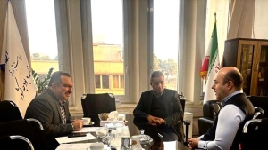 تصویر پیگیری پروژه‌های اولویت‌دار سلامت در نشست‌ با مدیران سازمان برنامه و بودجه کشور