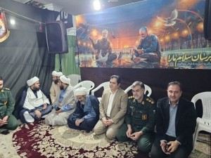 تصویر حضور مسئولان در جمع معتکفین شهرستان نظرآباد