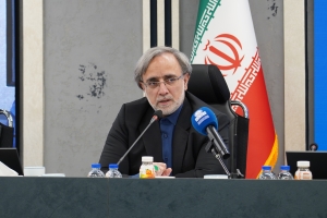 تصویر انتقاد دادستان مرکز استان البرز از عملکرد جزیره‌ای دستگاه‌های اجرایی