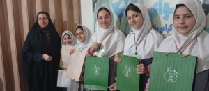 تصویر آغاز برنامه های هفته هوای پاک با اجرای طرح ملی محیط یار در شهرستان ساوجبلاغ