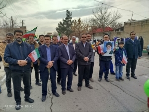تصویر حضور پرشور و عظیم مردم غیور بخش تنکمان در راهپیمایی تاریخی یوم‌الله ۲۲ بهمن+ تصاویر