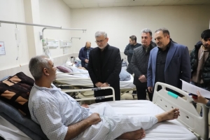 تصویر بازدید استاندار البرز از مجروحین جنگ در بیمارستان های استان