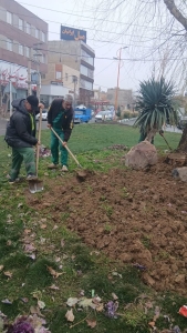 تصویر هشتگرد در آستانه بهار، رنگ و بوی نو می‌گیرد؛ تلاش شبانه‌روزی برای استقبال از نوروز