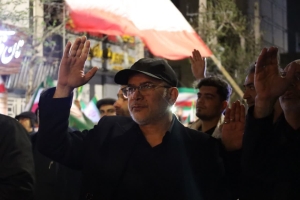 تصویر استاندار البرز و معاونان استانداری به پویش «جان‌فدا برای ایران» پیوستند