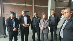 تصویر بازدید نماینده مجلس و فرماندار ساوجبلاغ از ایستگاه آتش‌نشانی کوهسار