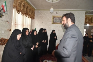 تصویر شهدا با تأسی به فرهنگ علوی و عاشورایی، مسیر نور و پیروزی را برای ملت ایران هموار کردند