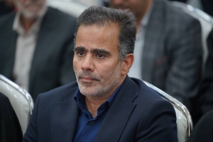 تصویر آرام گرفتن پیکر ۷۳ شهید جنگ تحمیلی در جوار امامزادگان استان البرز