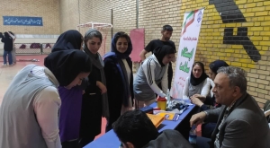 تصویر ارائه خدمات درمانی توسط تیم جهادی مدیریت درمان تامین اجتماعی استان البرز