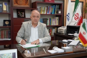 تصویر معاون استاندار و فرماندار ویژه شهرستان کرج با صدور پیامی ولادت امام رضا (ع) و روز ملی شوراها را تبریک گفت.