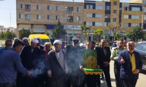 تصویر حضور خادمان آستان قدس رضوی  در دفتر امام جمعه کمالشهر