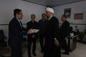 تصویر قدردانی از معلمان مدارس شاهد البرز به مناسبت هفته بزرگداشت مقام معلم